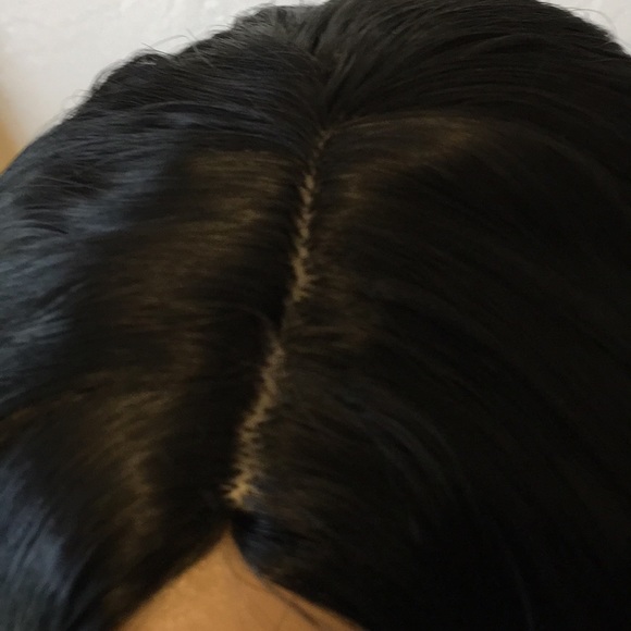 Beautiful Black Silky Long Wig - Picture 4 of 8